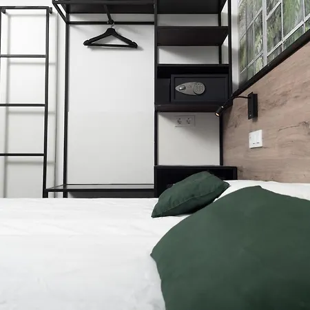 Bailen House Гостевой дом 3*