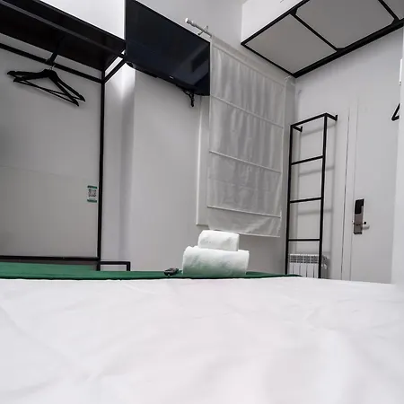 Bailen House Pensión Barcelona