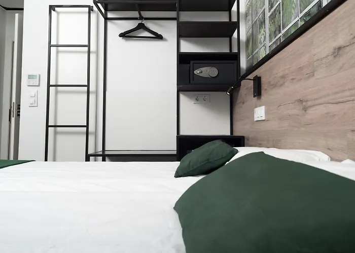 Bailen House Gæstehus 4*